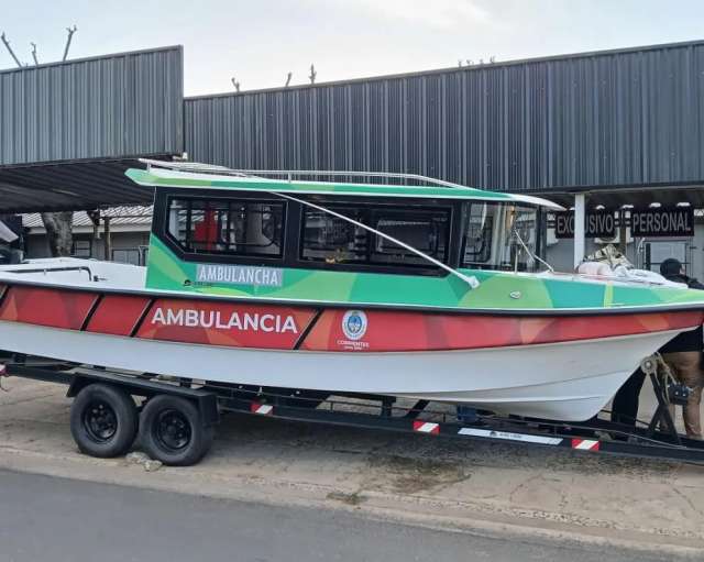 El Hospital de Isla Apipé recibió una "ambulancha" completamente equipada,